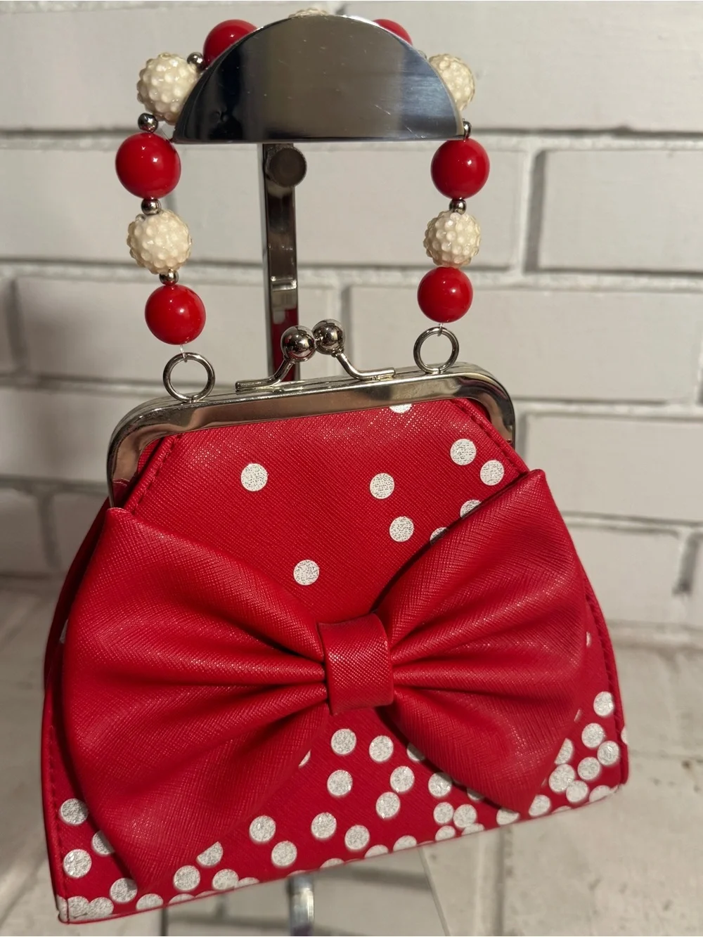 Vintage Disney Minnie Mouse Handbag Chunky Beaded Handle Red Polka Dot Bow Clasp